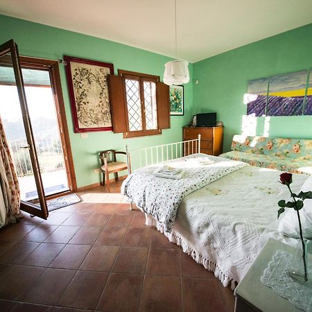 Bed and Breakfast Le Tre Querce Fiano Romano Exterior foto
